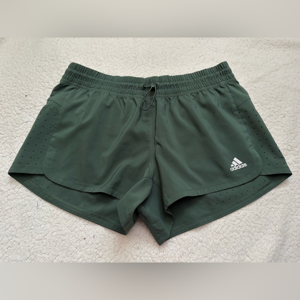 Adidas Shorts Size S